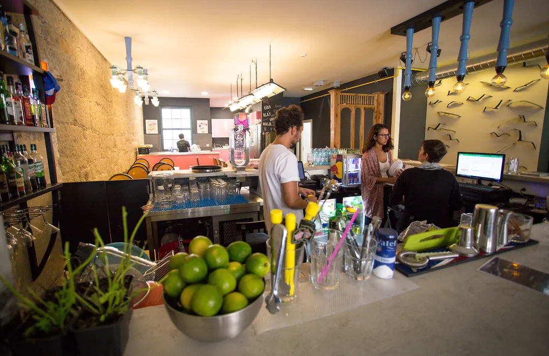 Nice Way Porto Hostel-1